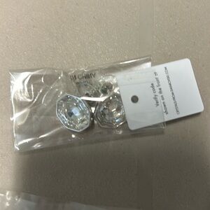Callura Swarovski crystal earrings in package